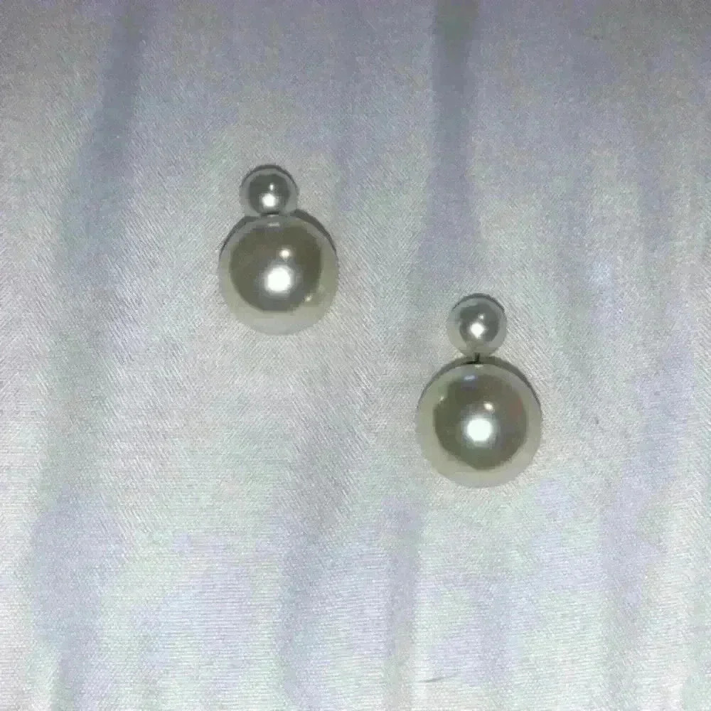 Earrings ball back